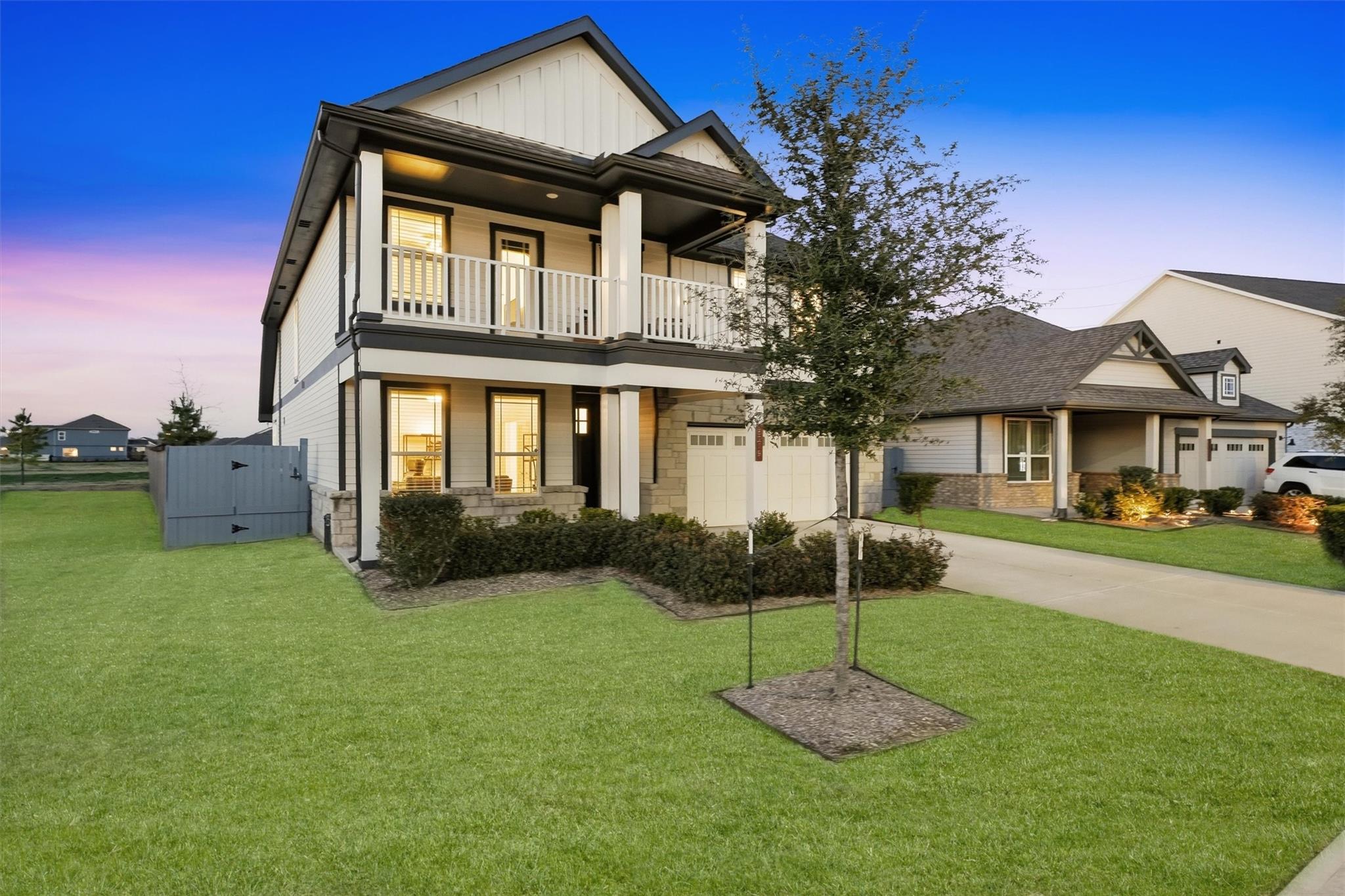 8219 Red Shiner Way