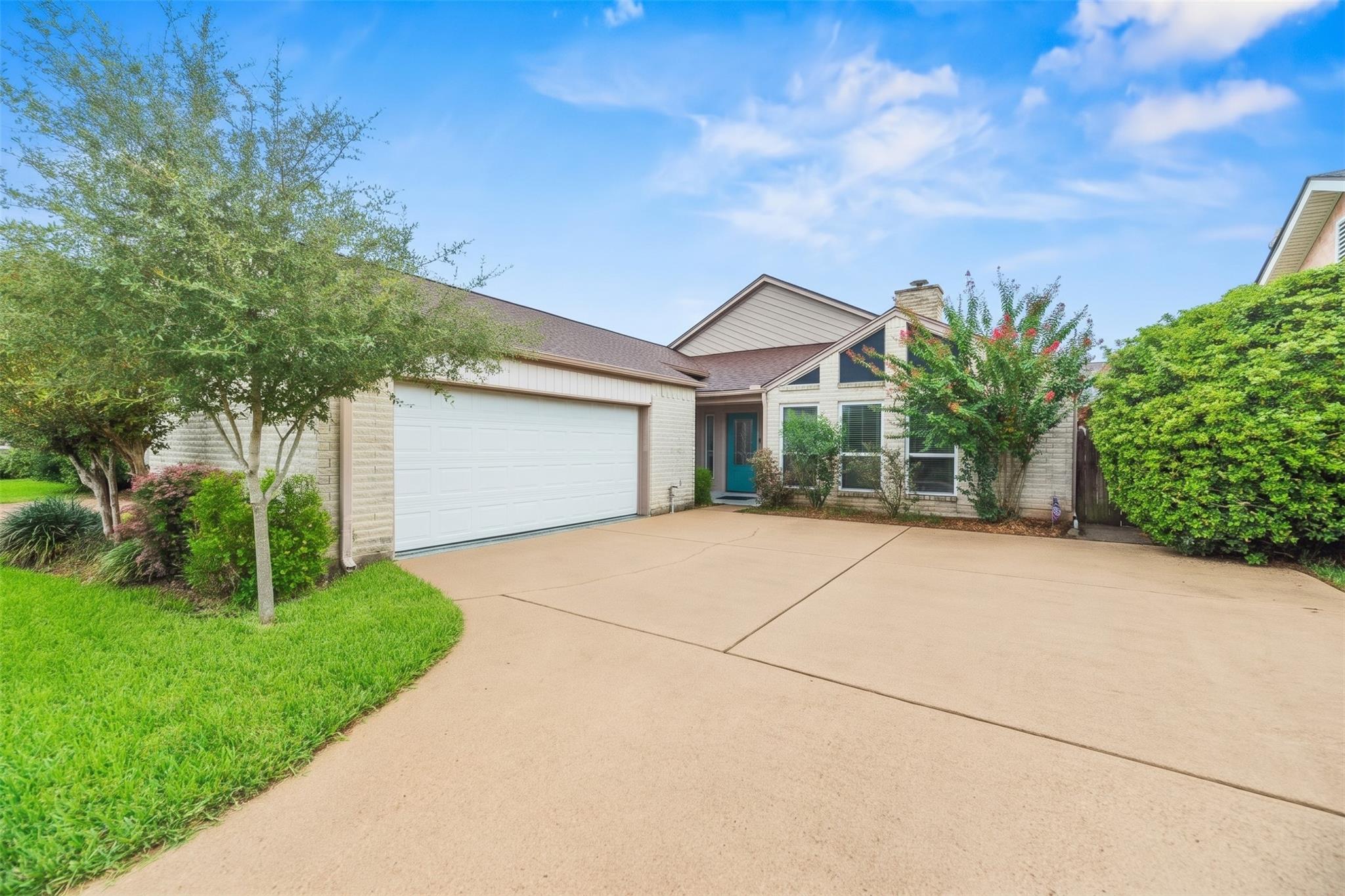 3907 Cedar Valley Drive
