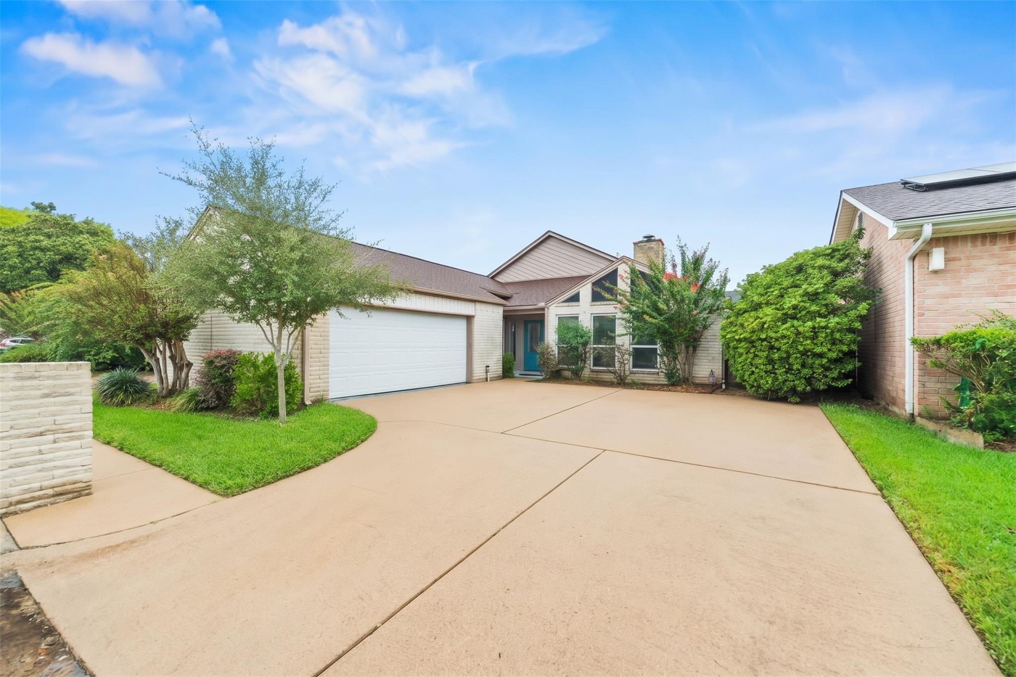3907 Cedar Valley Drive