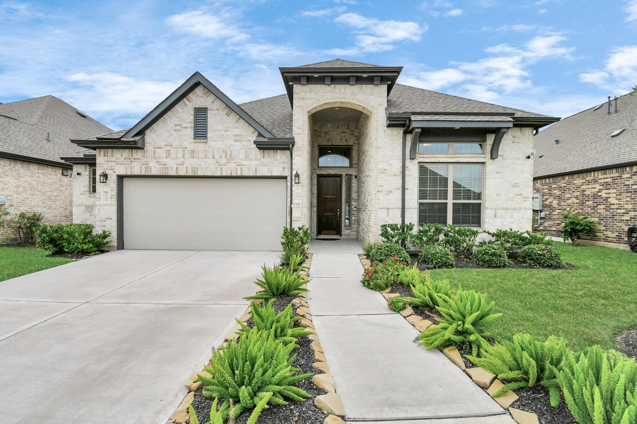 10606 Emory Park
