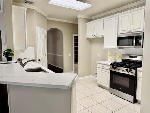 Photo of 90 Country Gate CIR, Conroe, TX 77384 (MLS # 16258937)