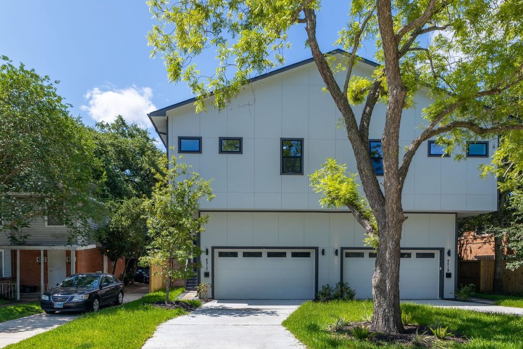 Photo of 4517 Larch Lane, Bellaire, TX 77401 (MLS # 48050033)