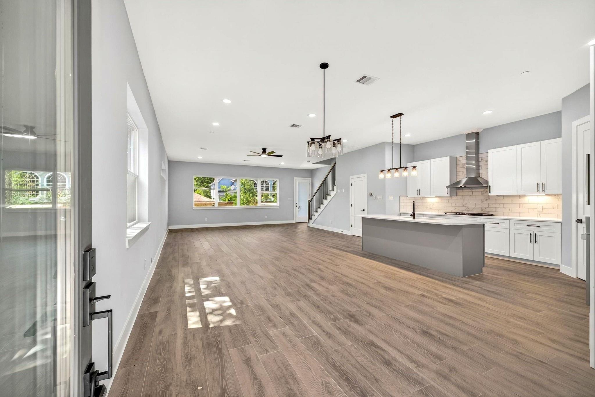 4517 Larch Lane