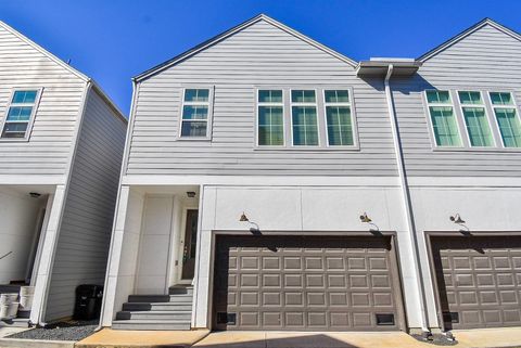 Photo of 6031 Cypress Street, Houston, TX 77074 (MLS # 27128273)