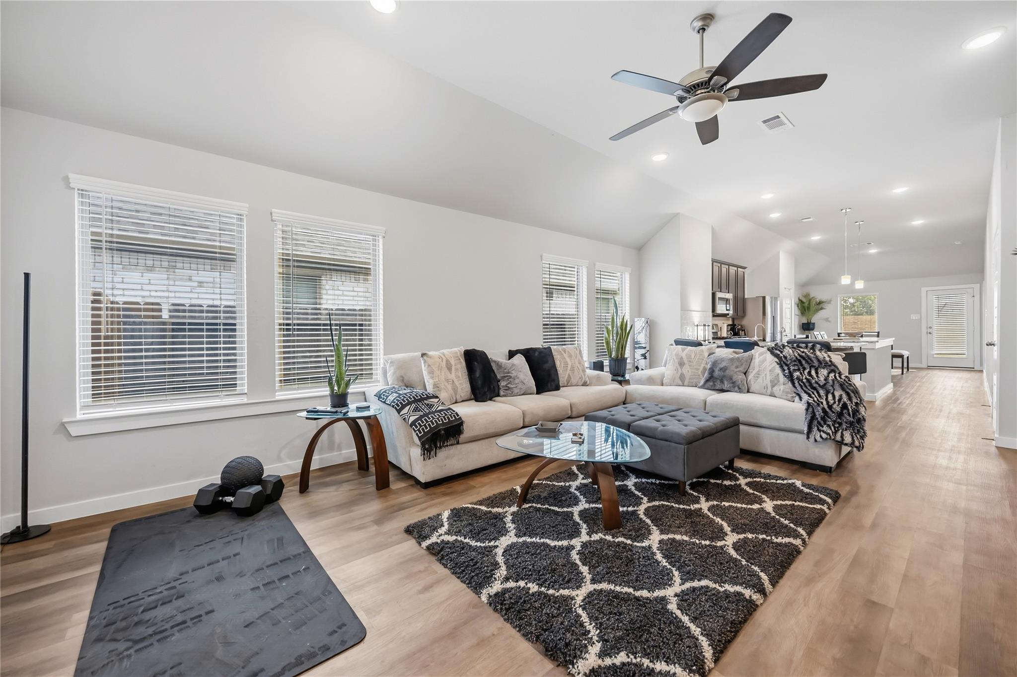 8118 Royal Breeze Drive