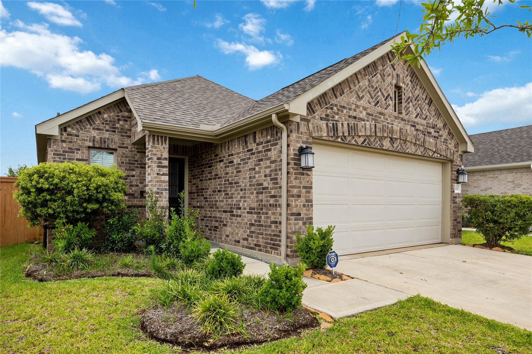 8118 Royal Breeze Drive