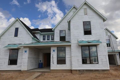 Homes For Sale - 20006 Winding Angelica Way<br/> Cypress, TX 77433