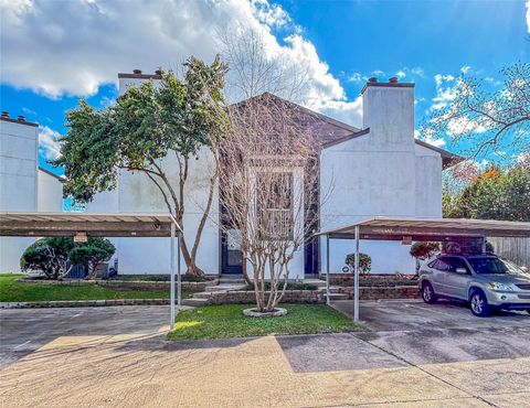 Photo of 8020 Braesmain Drive #1604, Houston, TX 77025 (MLS # 75663630)