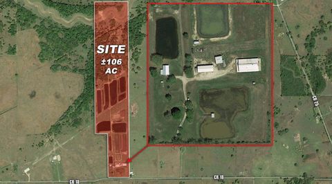 Photo of 5829 County Road 18, Damon, TX 77430 (MLS # 955543)