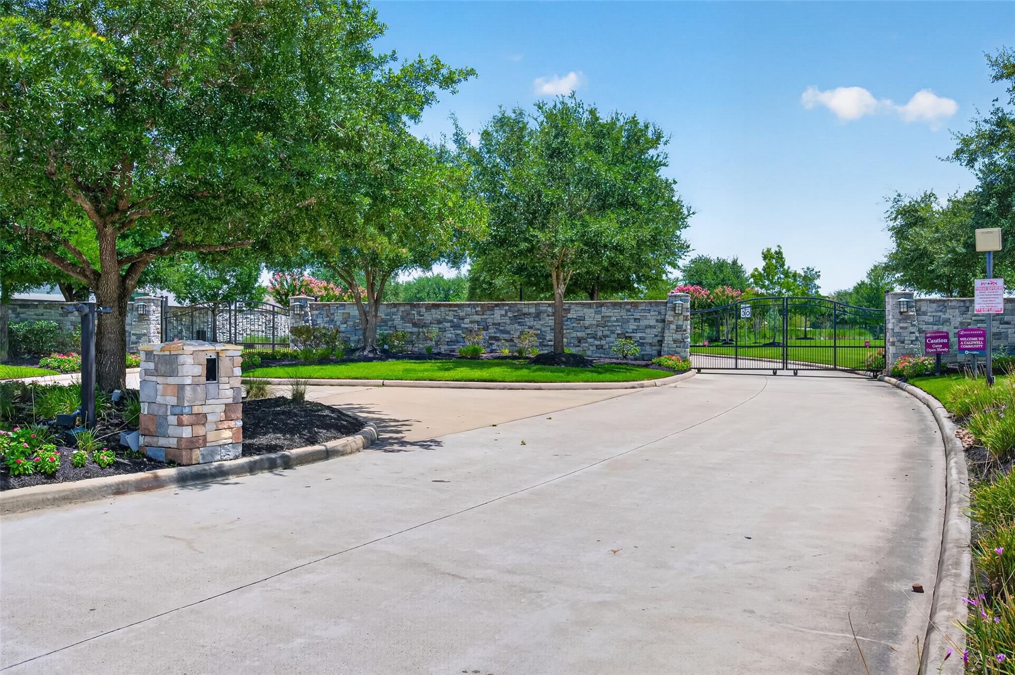 12802 N Palomino Lake Circle