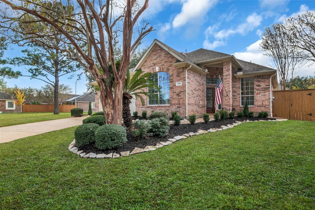 Photo of 5118 Flower Ridge Court, Katy, TX 77494 (MLS # 8103810)