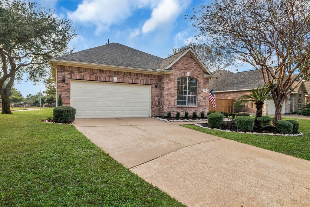 Photo of 5118 Flower Ridge Court, Katy, TX 77494 (MLS # 8103810)