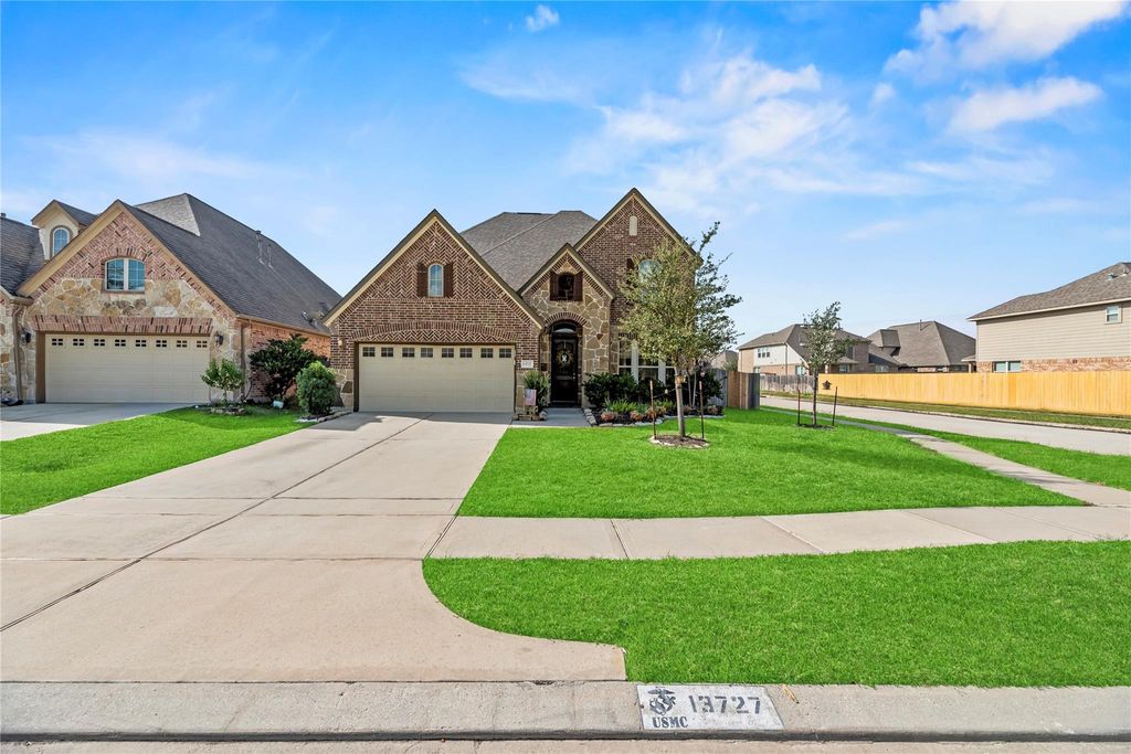 Photo of 13727 Pointed Edge Lane, Cypress, TX 77429 (MLS # 59377636)