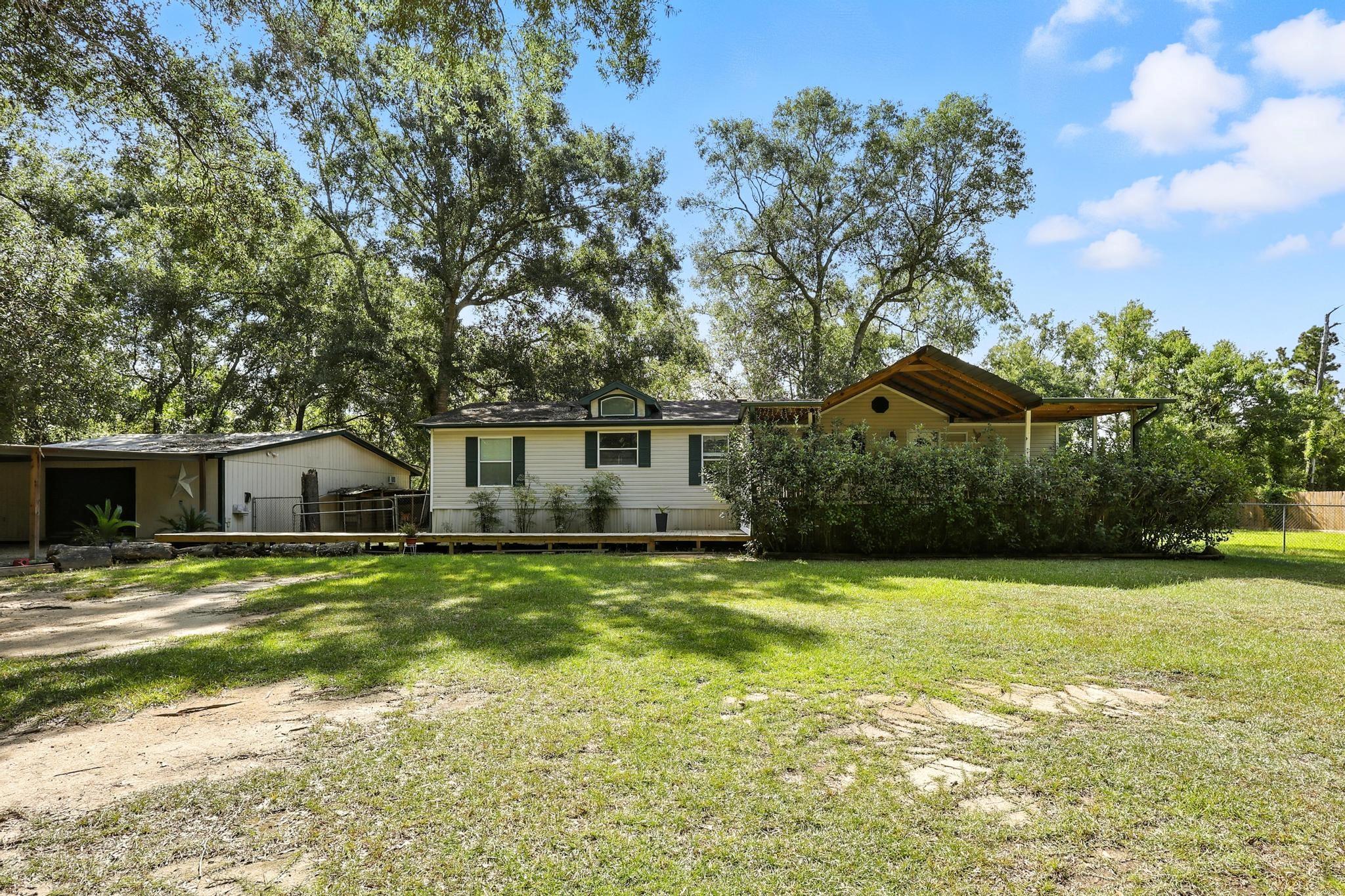 5442 Woodland Drive