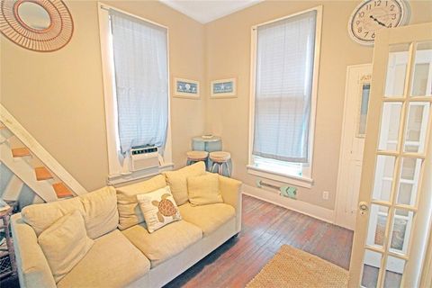 Photo of 1902 Church St St #9, Galveston, TX 77550 (MLS # 38159696)