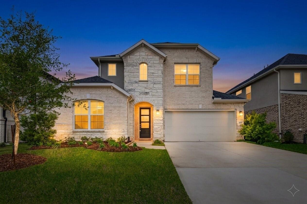 2818 Lemon Zest Path