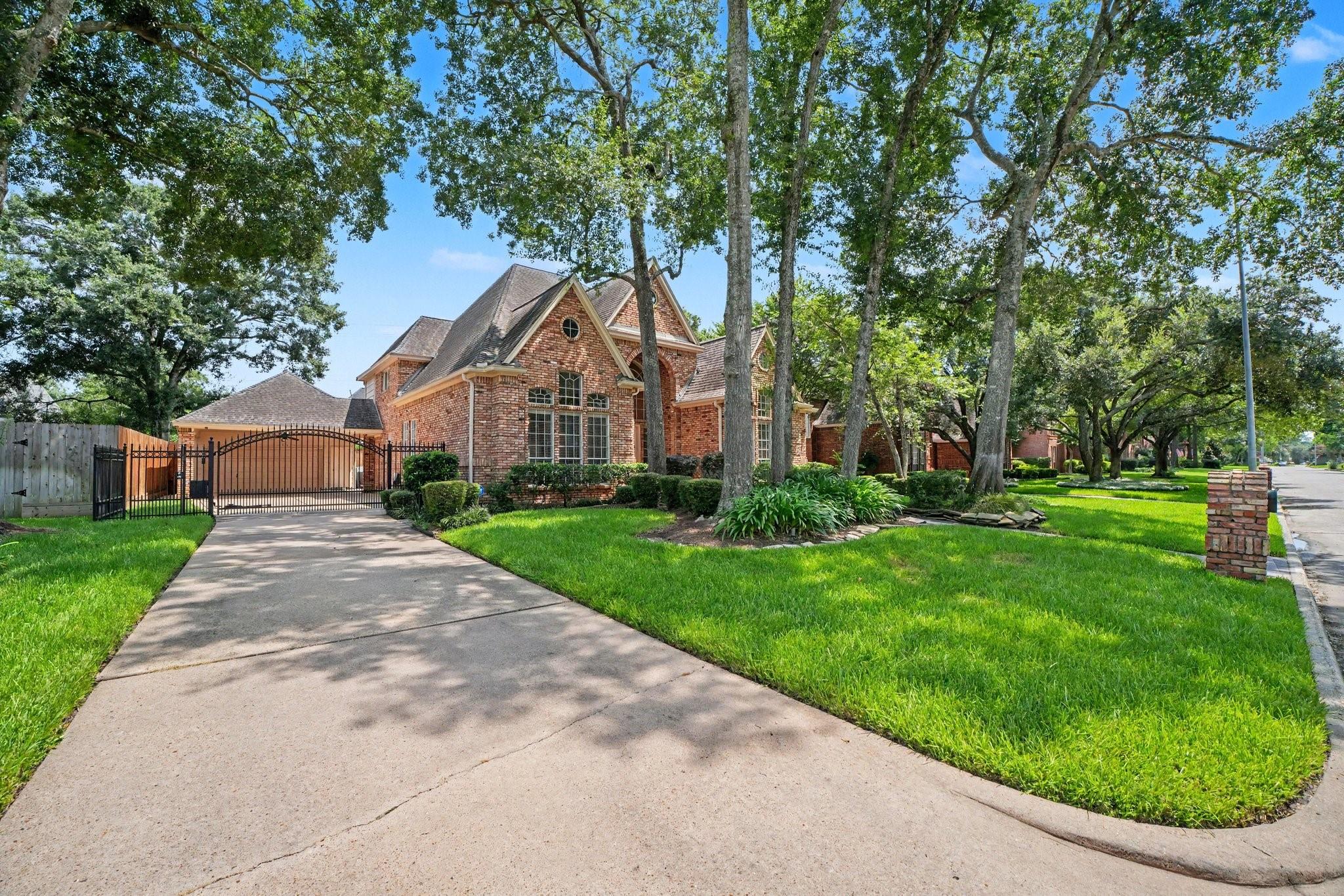 3411 Fir Forest Drive