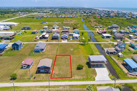 Photo of 966 S Sage, Crystal Beach, TX 77650 (MLS # 4338474)