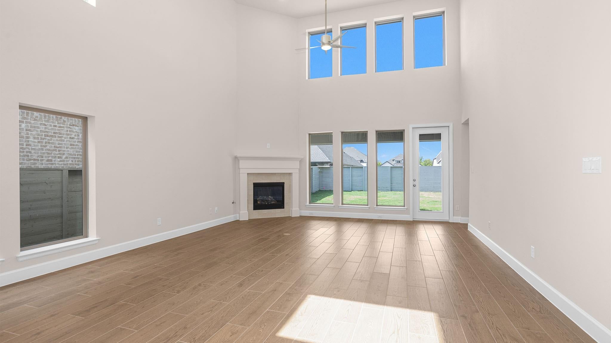 6725 Hillside View Lane