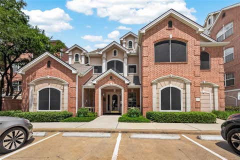 Photo of 2111 Welch Street #B306, Houston, TX 77019 (MLS # 93631844)