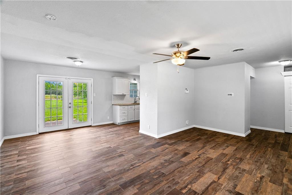1614 Santa Fe Drive