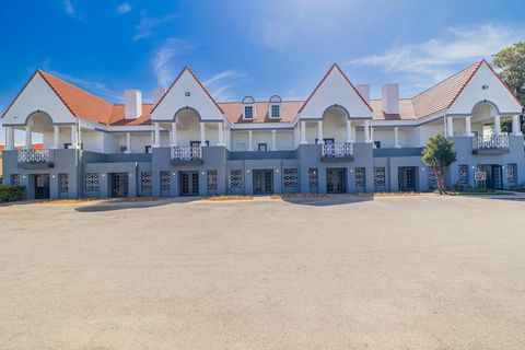 Photo of 6259 Westheimer Road #939, Houston, TX 77057 (MLS # 67772281)
