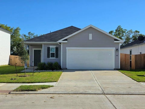 Homes For Sale - 340 Stone Crossing Drive<br/> Liberty, TX 77575