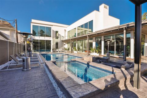 Photo of 11905 Barryknoll Lane, Houston, TX 77024 (MLS # 28813093)