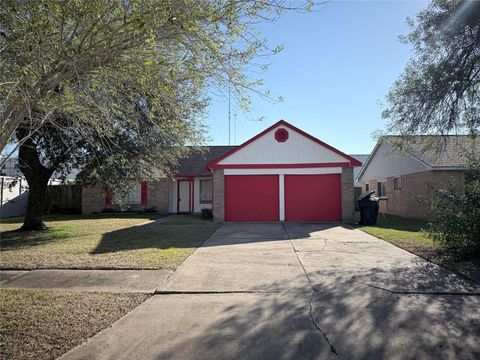 Photo of 8203 Lone Quail Drive, Houston, TX 77489 (MLS # 55948176)
