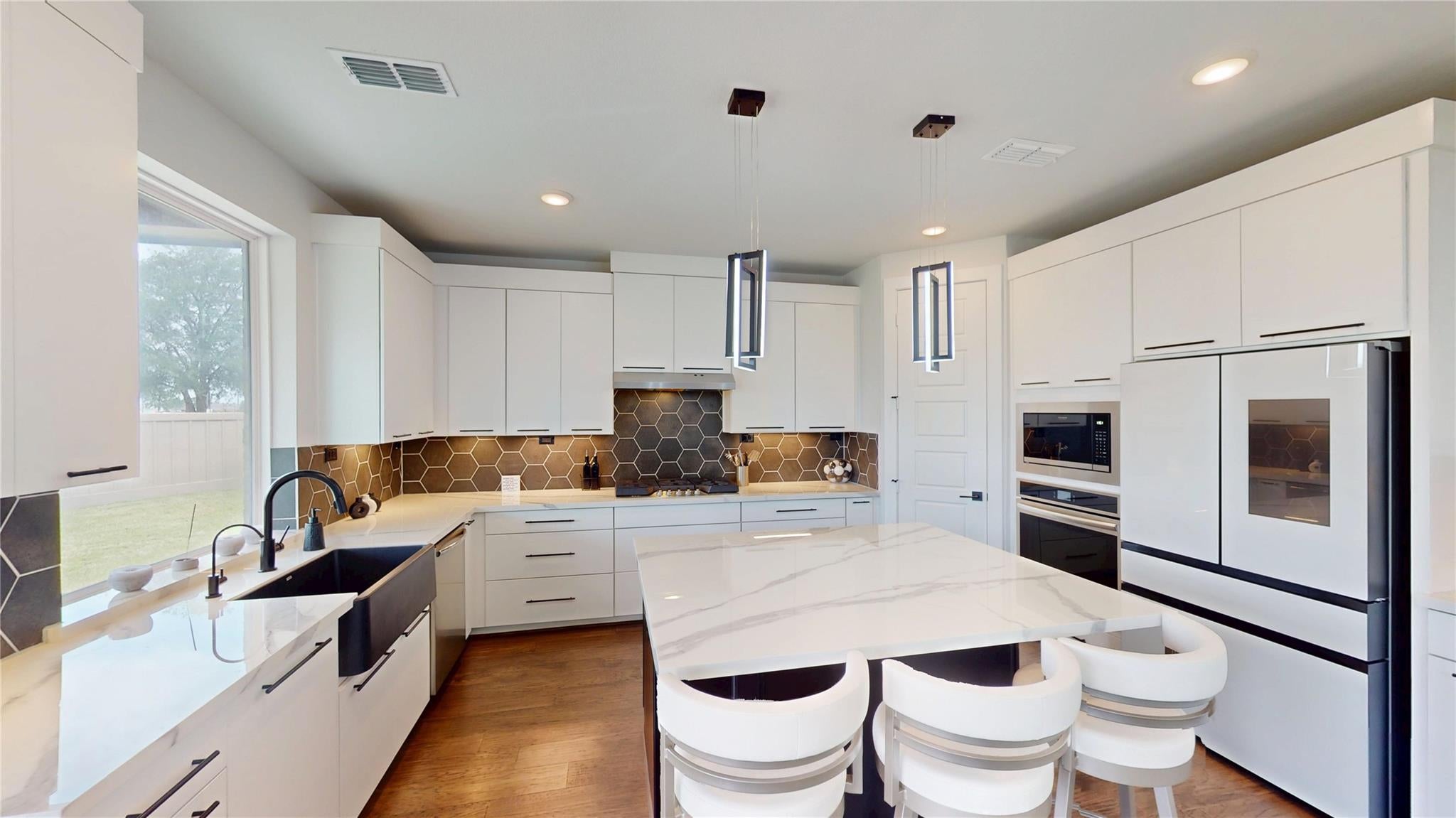 31727 Splitting Willow Way