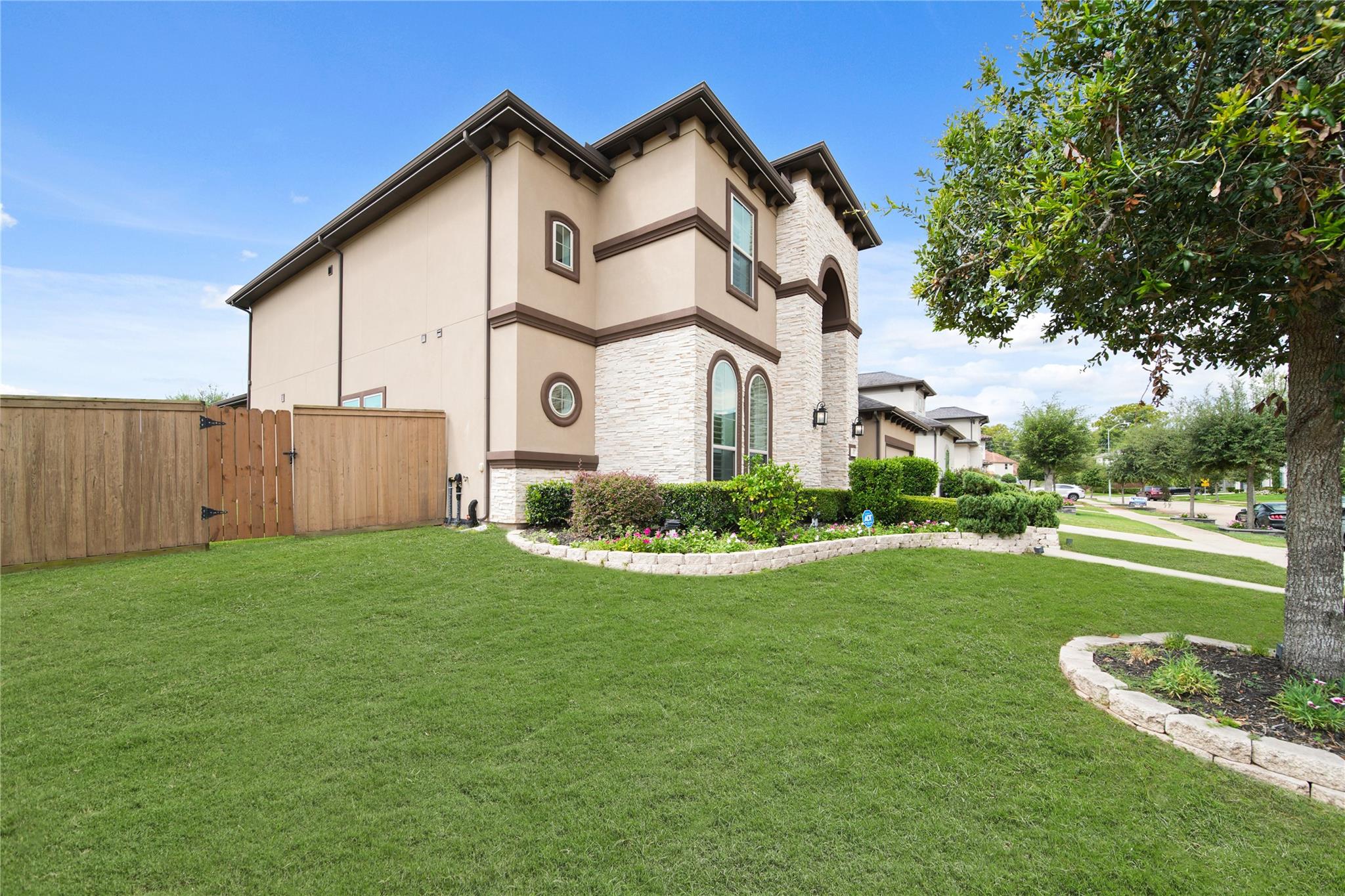 6411 Tarrion Bay Lane