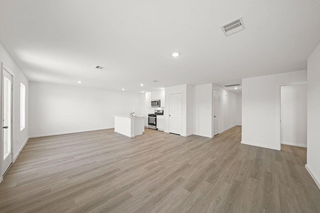 3016 Helios Haven