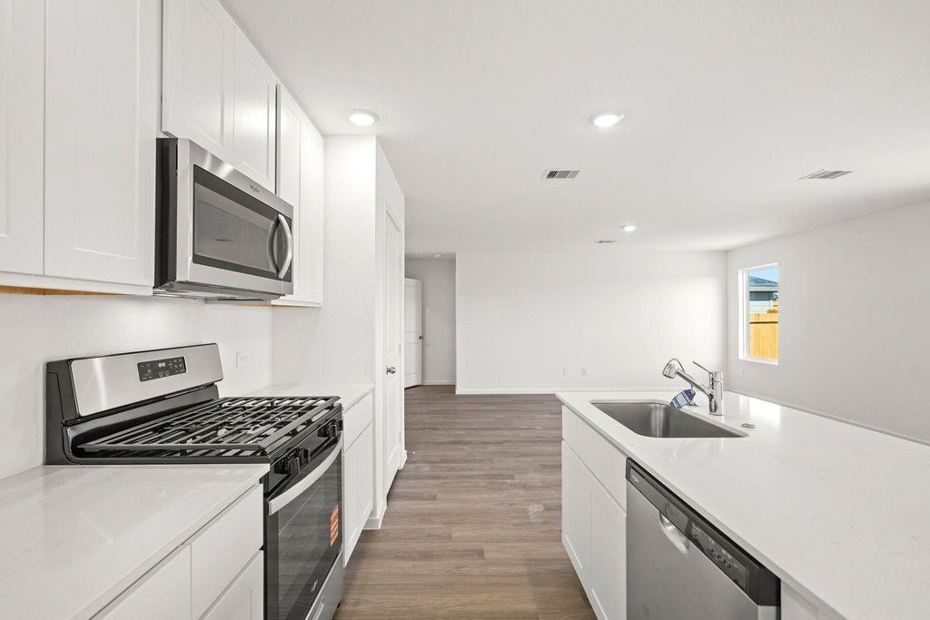 3016 Helios Haven