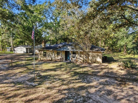 Photo of 19127 Stillwood Road, Cleveland, TX 77328 (MLS # 96458385)