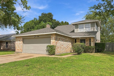 Photo of 7726 Chaseview Drive, Houston, TX 77489 (MLS # 22868273)