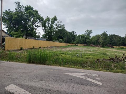 Vacant Land For Sale - 2321 Ferguson Way<br/> Houston, TX 77088