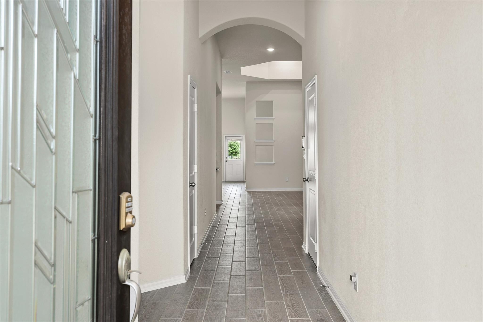 2733 Arbor Edge Crossing