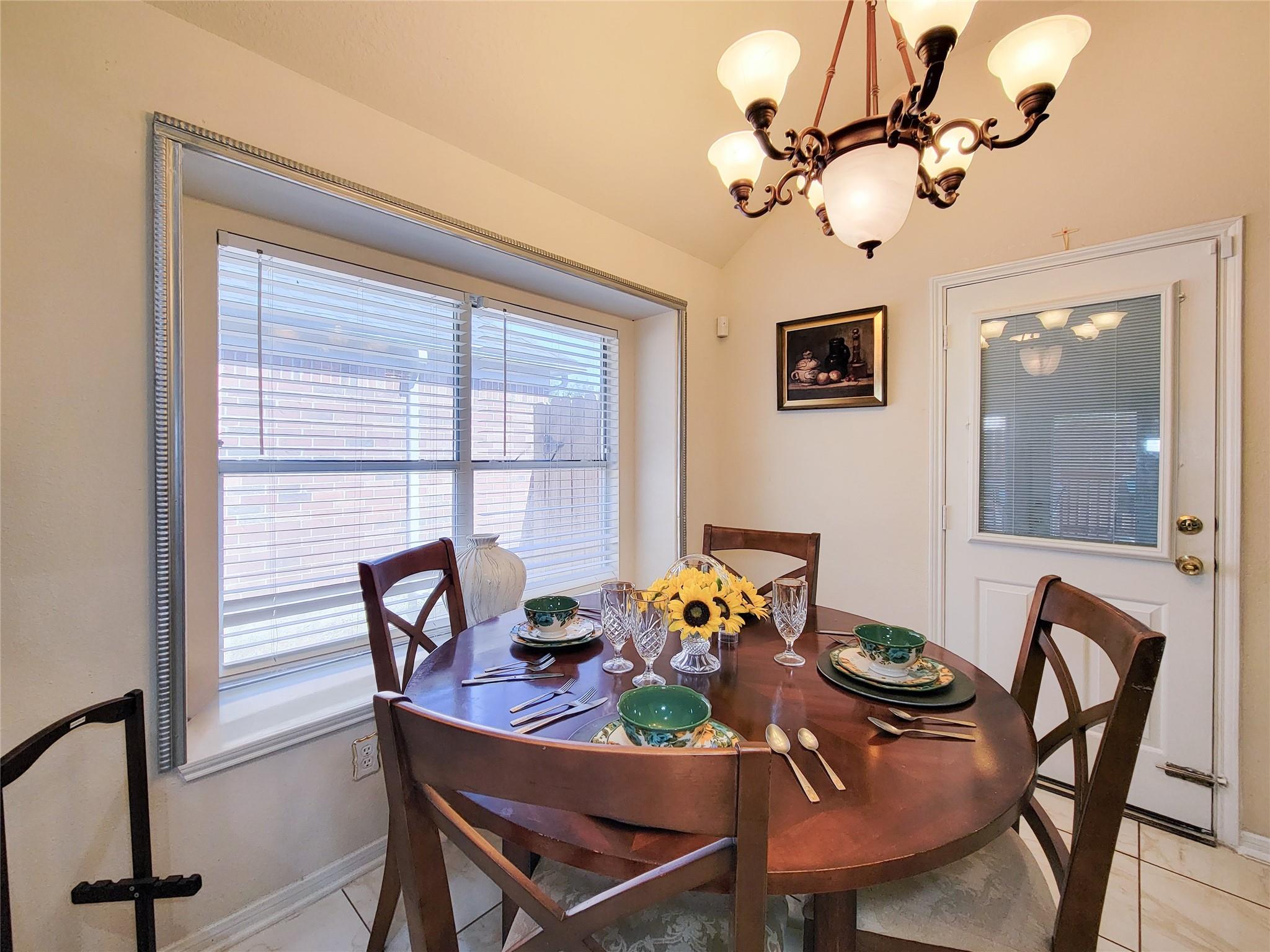 20422 Jasmine Leaf Trail