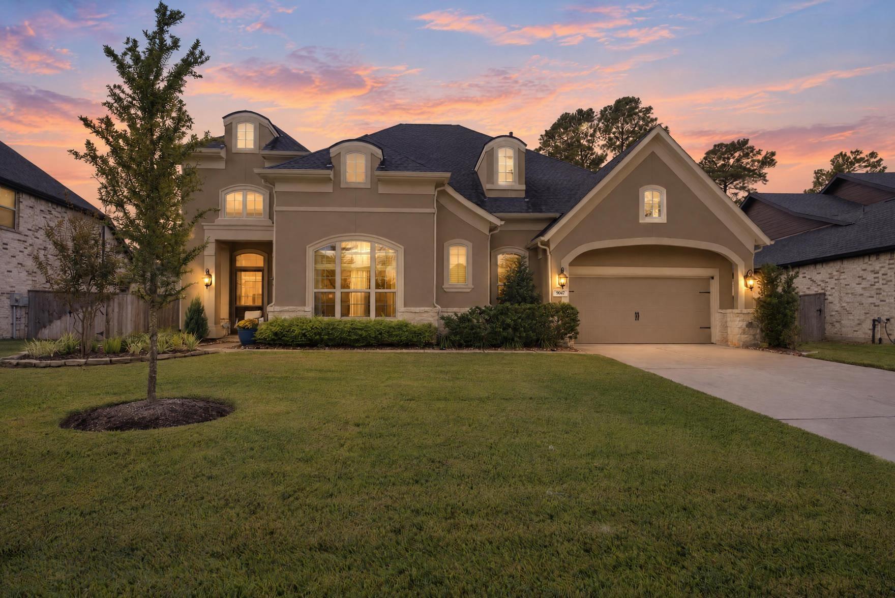 907 Marina Breeze Lane