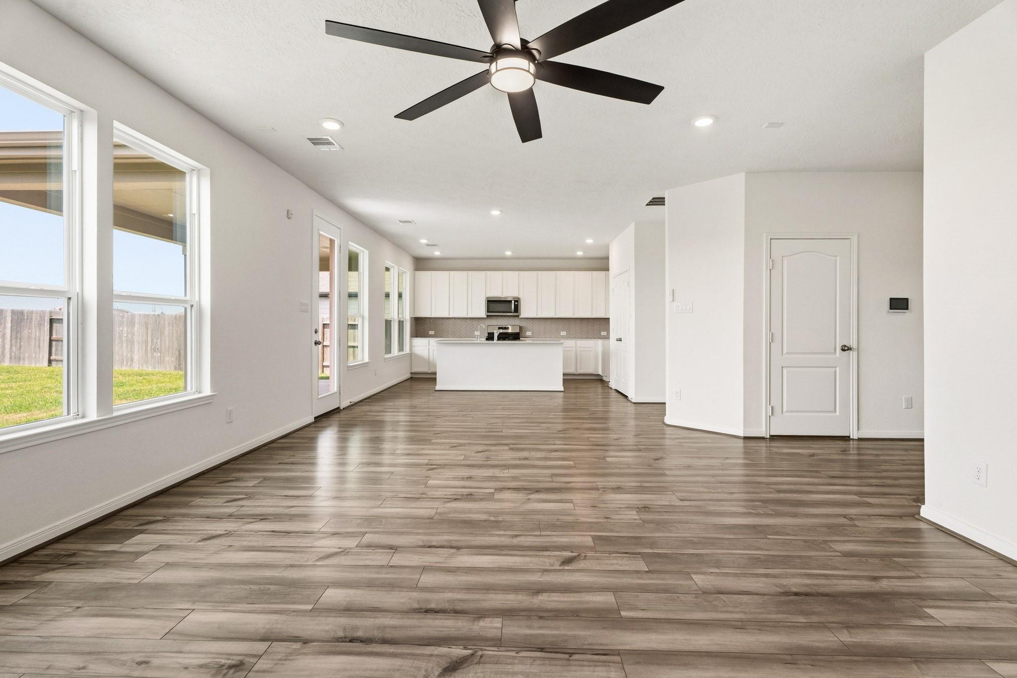 1103 Black Rail Street