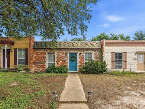 Photo of 1711 Welsh Avenue, College Station, TX 77840 (MLS # 87700187)