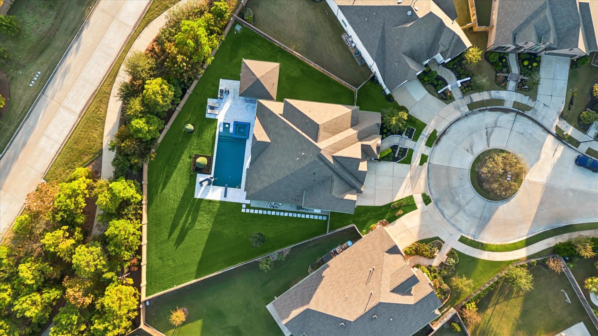 15502 Wolf Pond Court