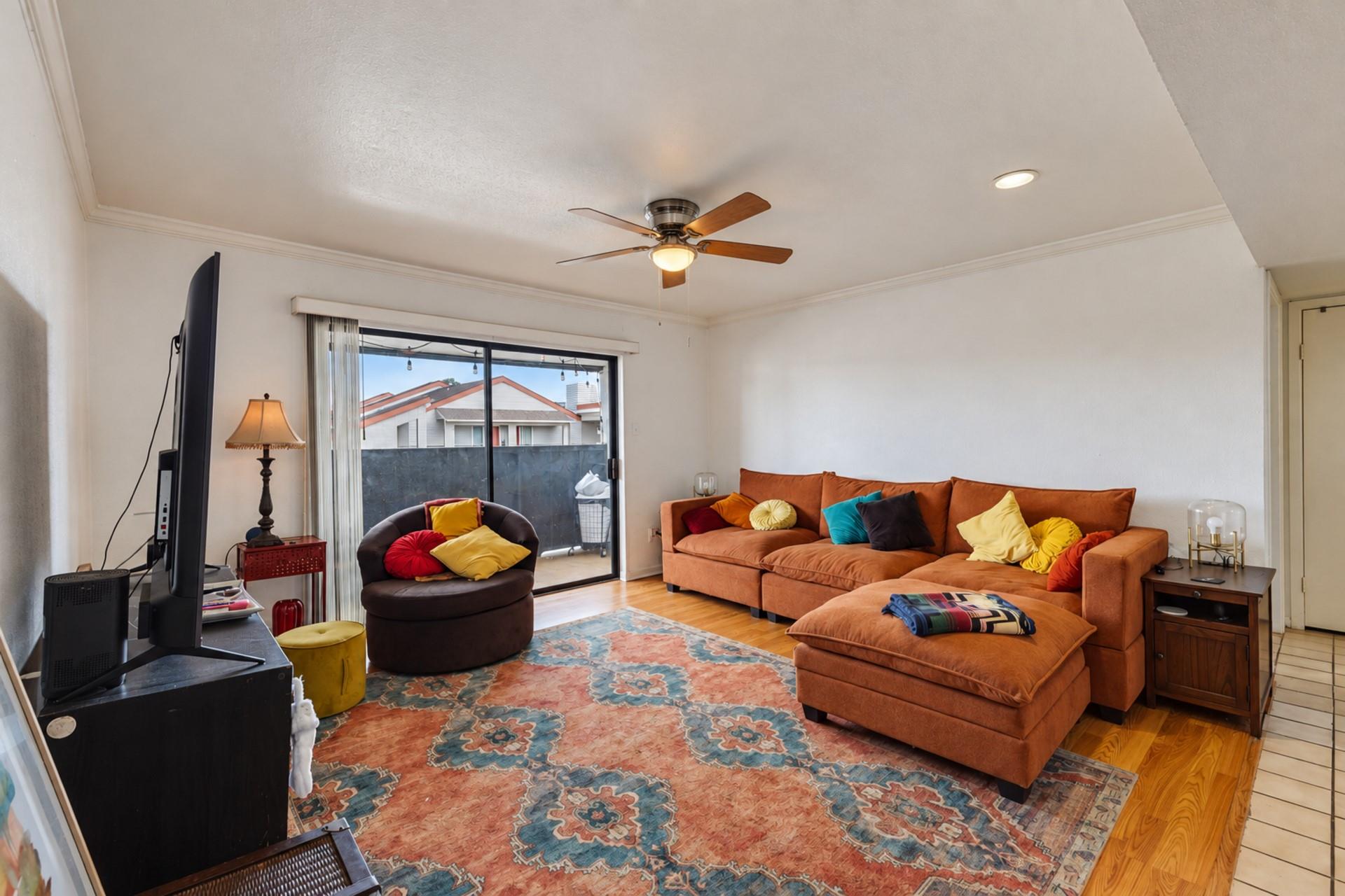 3015 Walnut Bend Lane 37