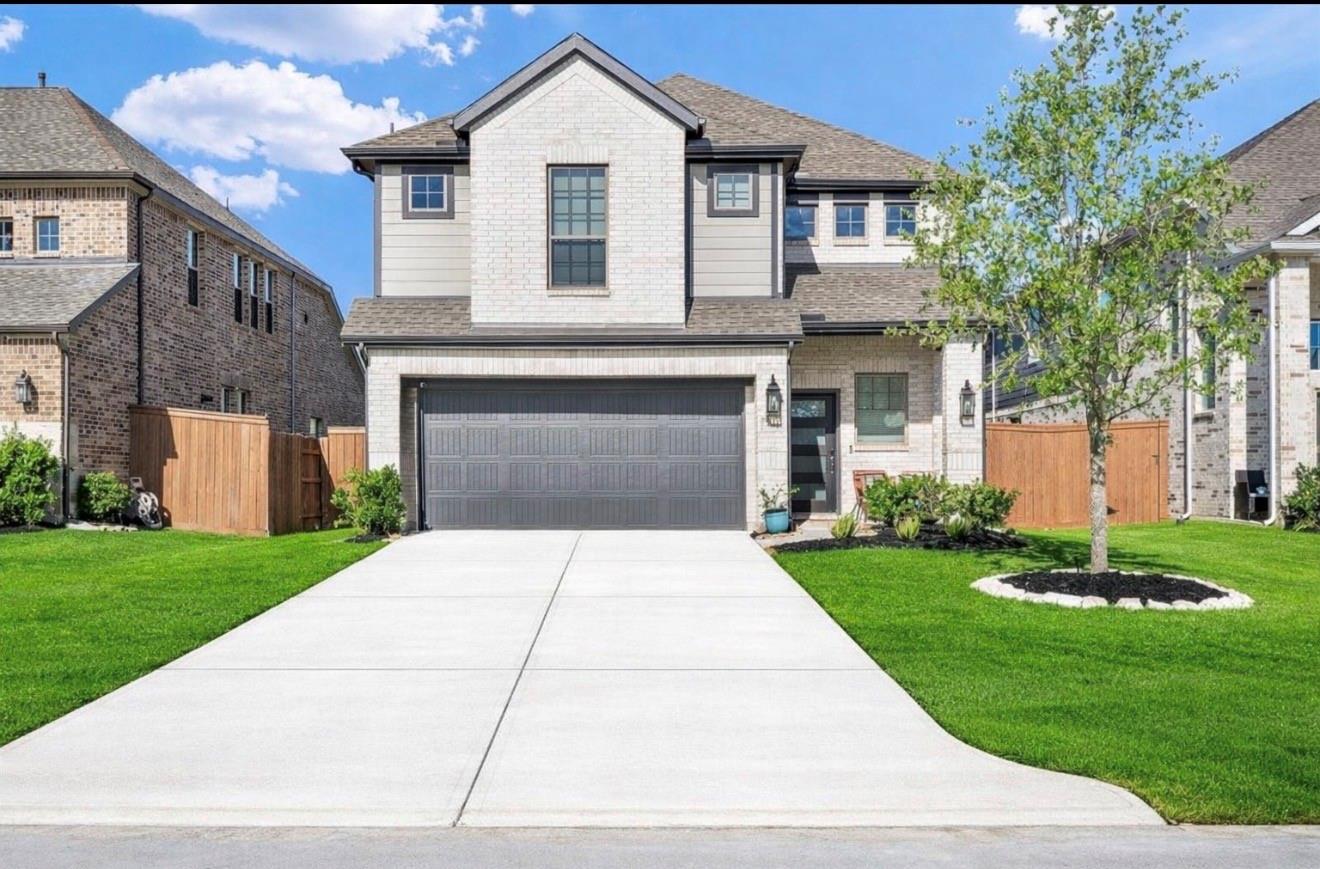 7111 Prairie Heights Drive