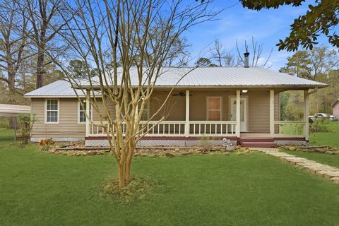 402 Anderson Road Livingston TX 77351