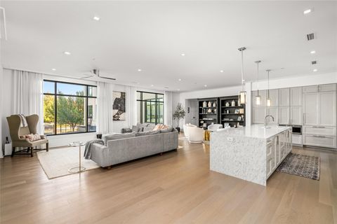 6017 Memorial 202 Houston TX 77007