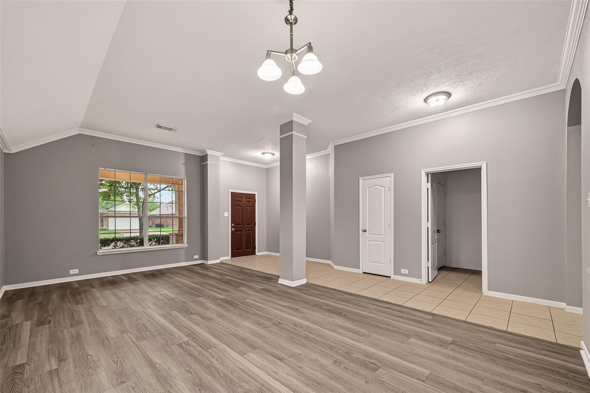 407 Abbey Lane