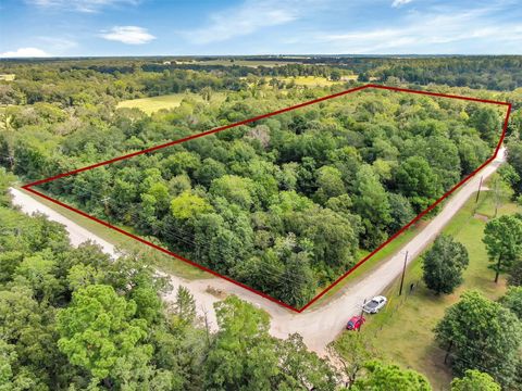 Vacant Land For Sale - 8441 Wood Lane Lane<br/> Madisonville, TX 77864