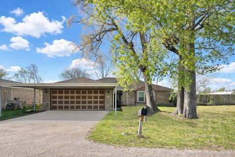 Homes For Sale - 16230 Katherine Lane<br/> Channelview, TX 77530