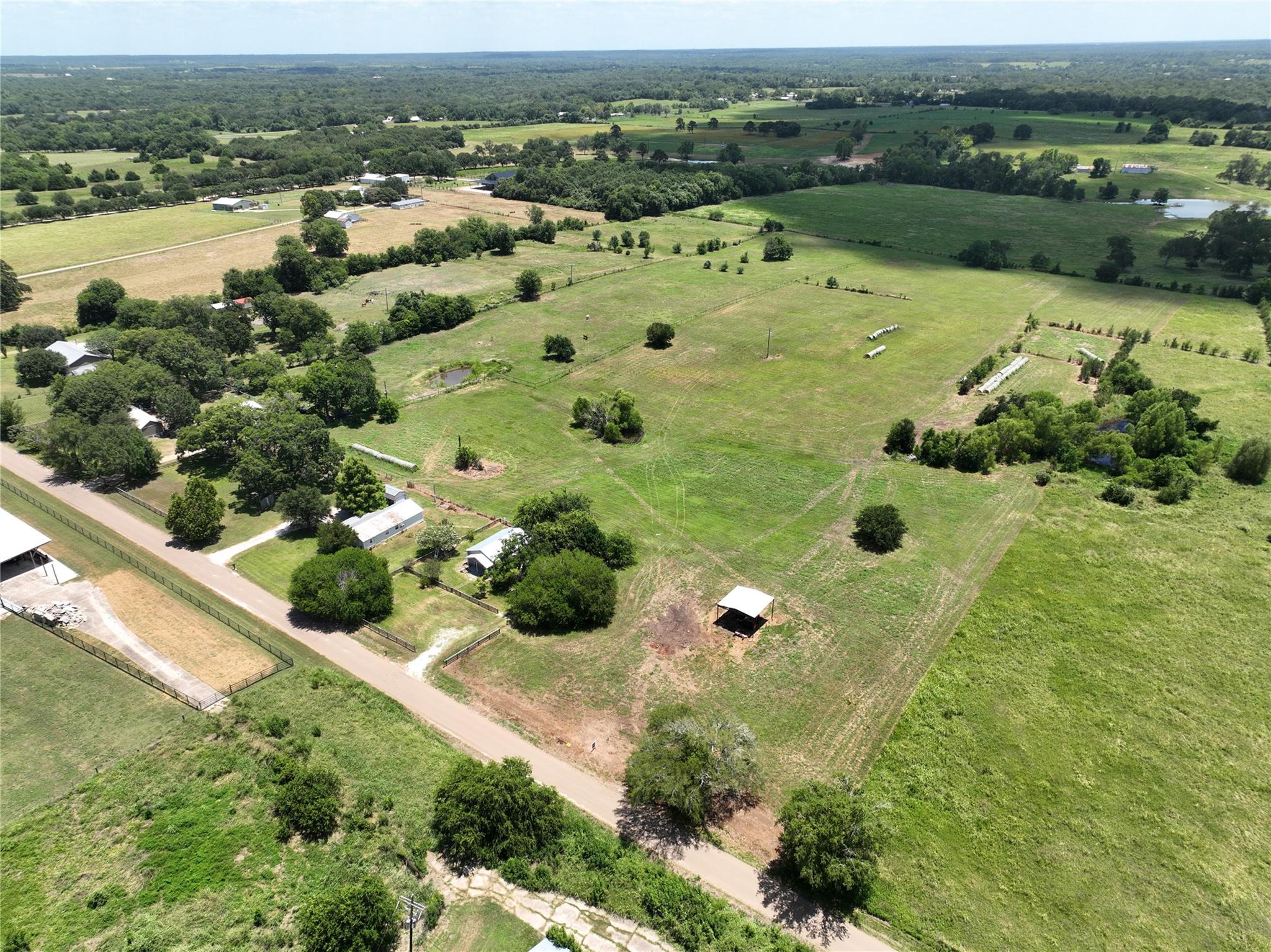 TBD Cr 318